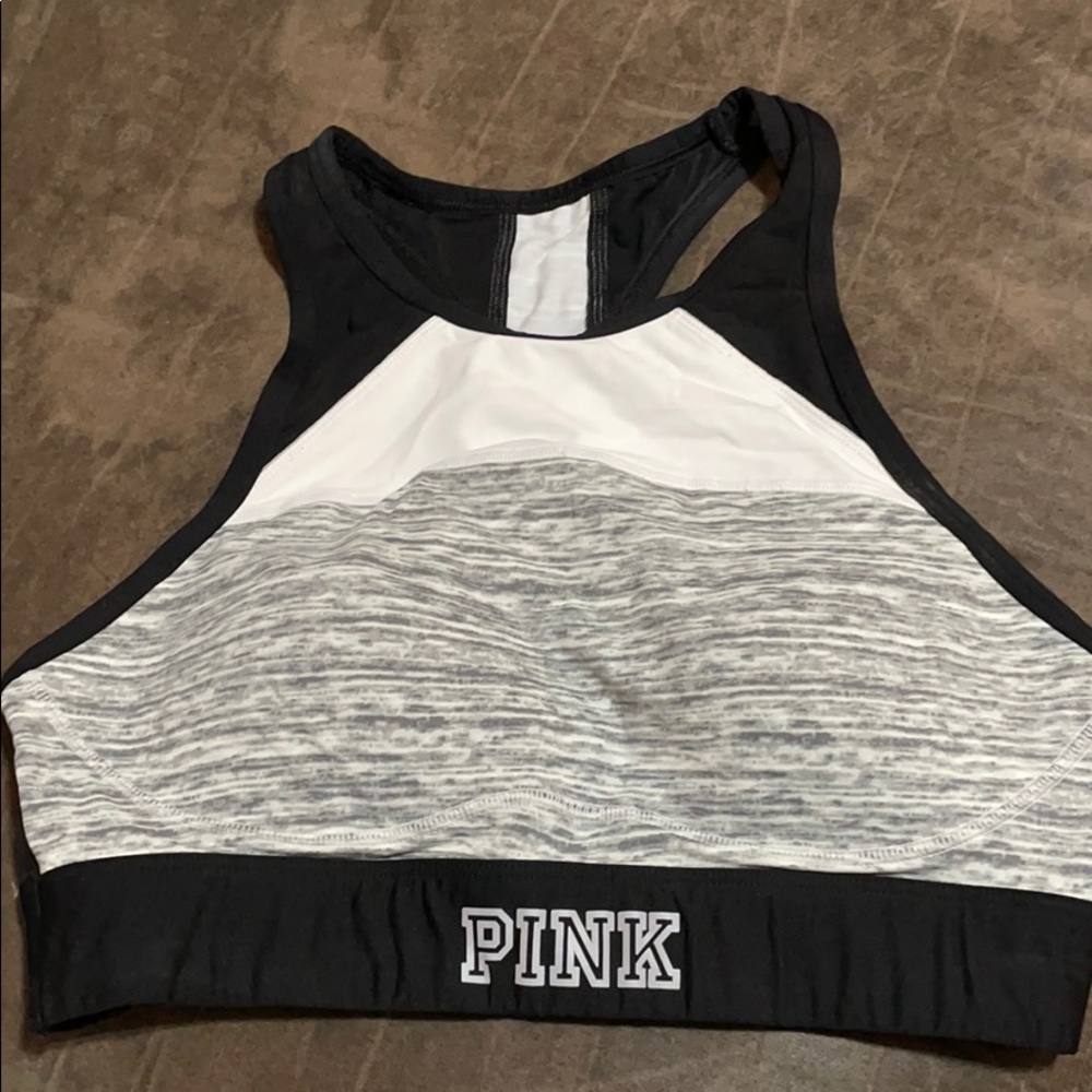 Sports bra from pink
